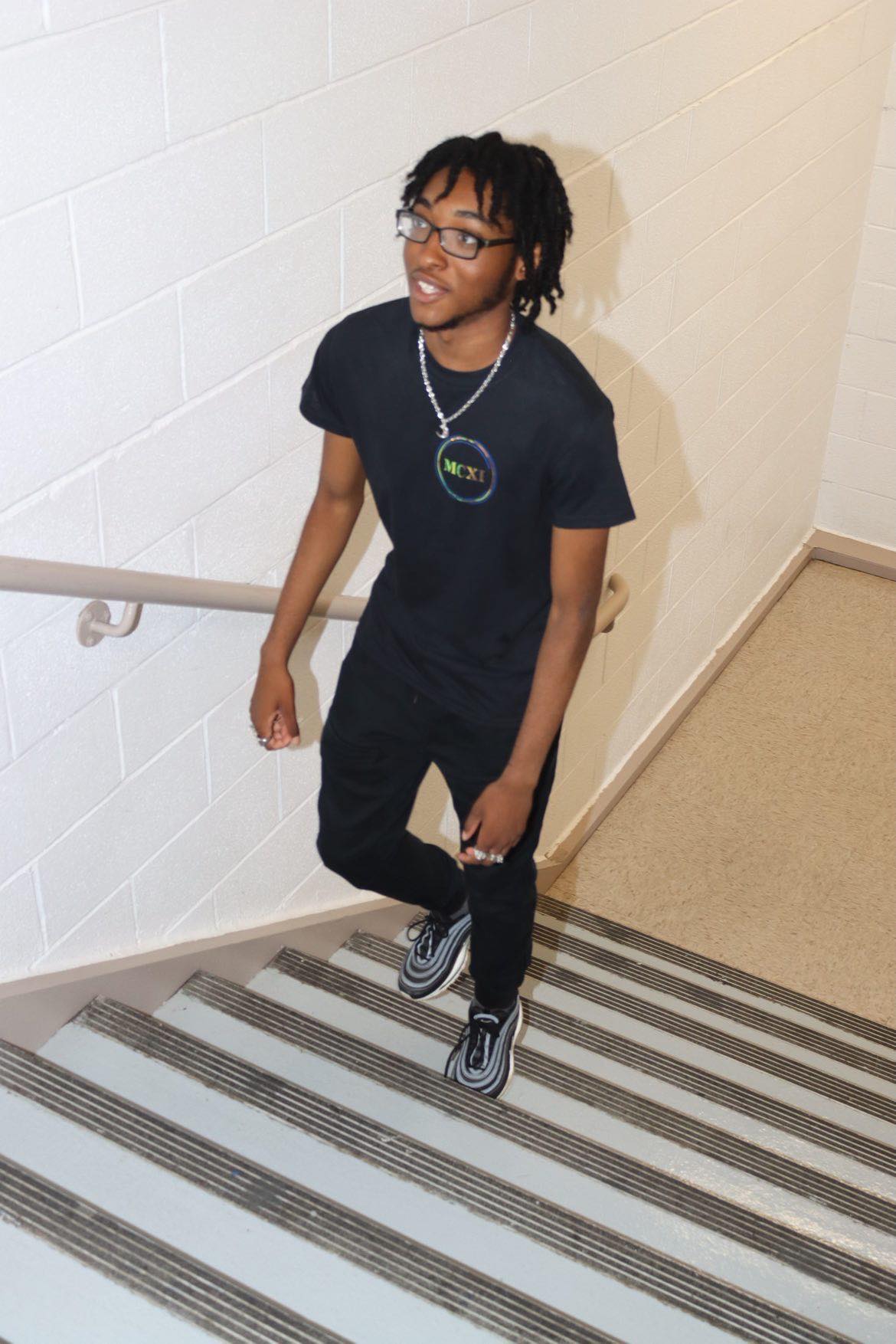 Elegant Circle Mcxi T shirt