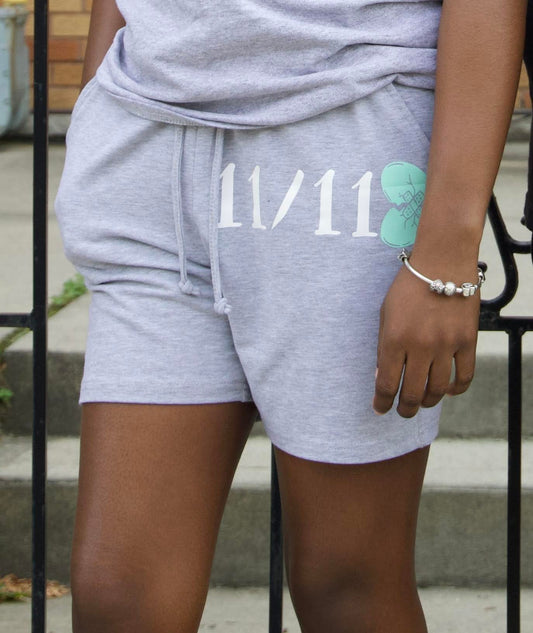 Womens 11/11</3 Shorts